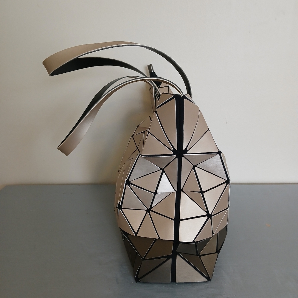 P. Luca Handbag White Gold Vinyl Black Trim Geometric Design Tote Bag Purse - Picture 3 of 17